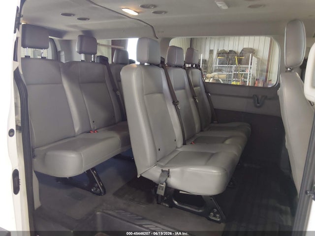 1FMZK1YM7JKB07241 Ford Transit-150 Xl/xlt