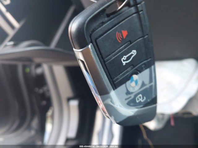 45446214 :رقم المزاد ، 5UXTY9C04M9F40086 vin ، 2021 Bmw X3 M40i مزاد بيع