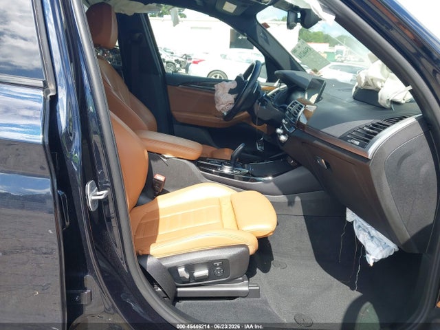 45446214 :رقم المزاد ، 5UXTY9C04M9F40086 vin ، 2021 Bmw X3 M40i مزاد بيع