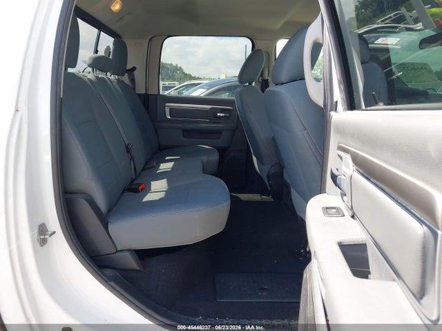 1C6RR6TT7LS103387 RAM 1500 Classic Slt 4x2 6&#039;4 Box