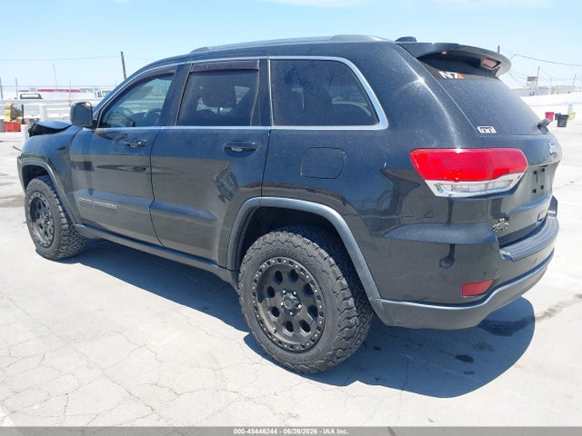 Jeep Grand Cherokee Laredo 2017 1C4RJEAG0HC813510 Image 3