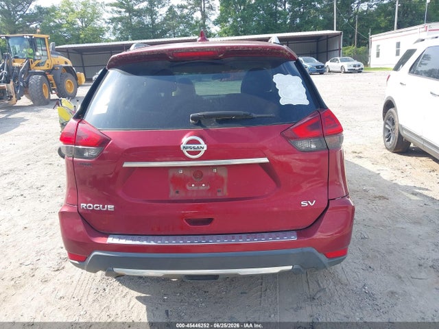 Nissan ROGUE SV 2018 5N1AT2MT2JC847772 Image 16