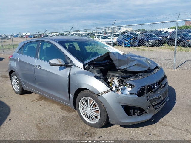 2016 Hyundai Elantra Gt მანქანა იყიდება აუქციონზე, vin: KMHD35LH5GU263509, აუქციონის ნომერი: 45446266