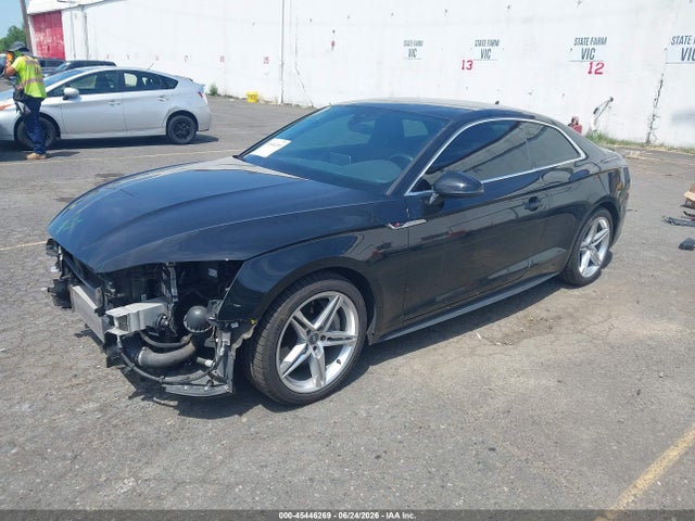 Продажа на аукционе авто 2018 Audi A5 2.0t Premium, vin: WAU8NAF5XJA049910, номер лота: 45446269