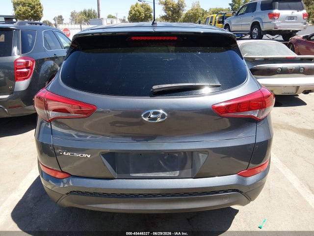 Hyundai TUCSON SE 2018 KM8J23A44JU607185 Image 16