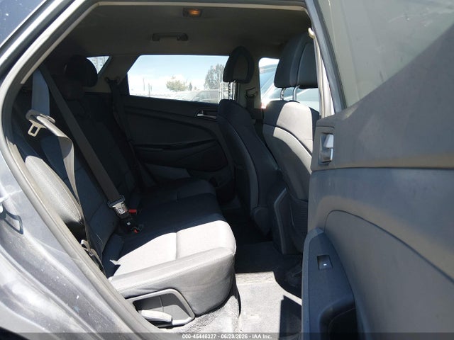 Hyundai TUCSON SE 2018 KM8J23A44JU607185 Image 8