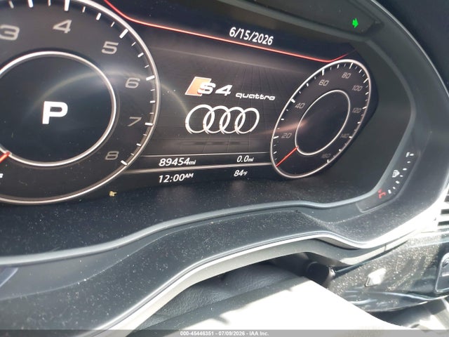Продаж на аукціоні авто 2018 Audi A4 2.0t Premium/2.0t Tech Premium, vin: WAUENAF49JN009501, номер лоту: 45446351