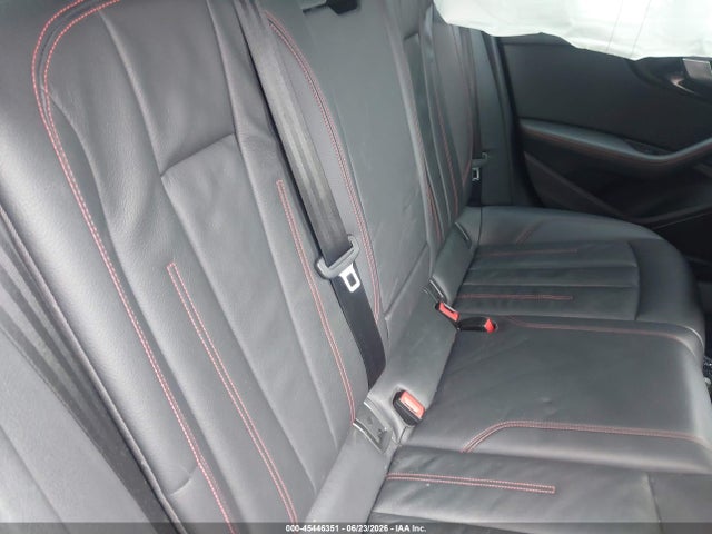 Продаж на аукціоні авто 2018 Audi A4 2.0t Premium/2.0t Tech Premium, vin: WAUENAF49JN009501, номер лоту: 45446351