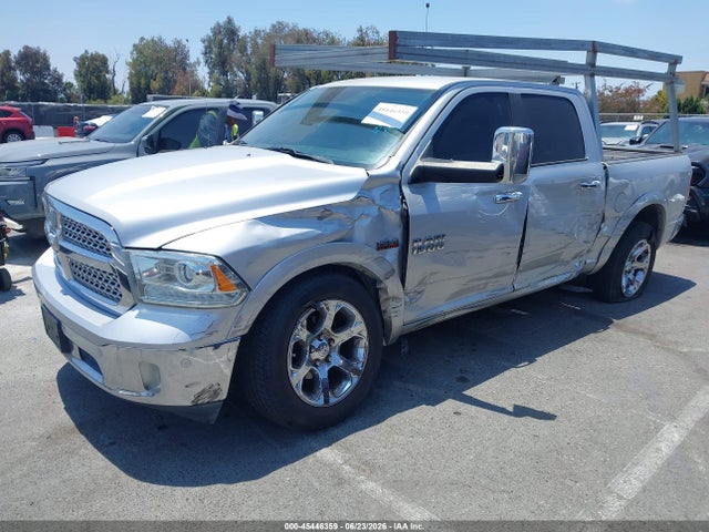 45446359 :رقم المزاد ، 1C6RR6NT3HS639743 vin ، 2017 Ram 1500 Laramie  4x2 5'7 Box مزاد بيع