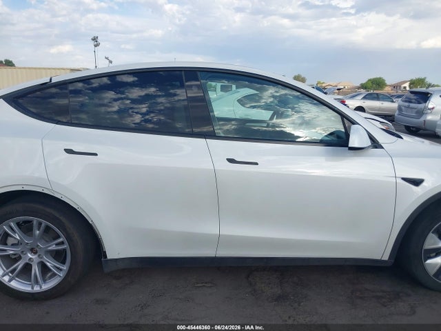 Aukcja sprzedaży 2024 Tesla Model Y Long Range Dual Motor All-wheel Drive, vin: 7SAYGAEE1RF030828, numer aukcji: 45446360