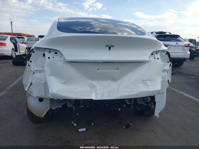 Aukcja sprzedaży 2024 Tesla Model Y Long Range Dual Motor All-wheel Drive, vin: 7SAYGAEE1RF030828, numer aukcji: 45446360