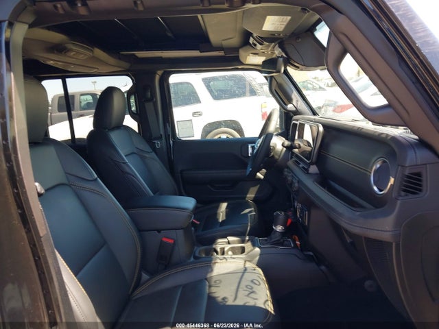 1C4PJXEN3SW656721 Jeep Wrangler 4-door Sahara 4x4