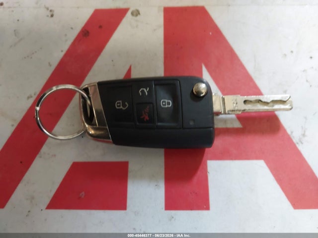 2015 Volkswagen Golf Gti 2.0t S 2-door მანქანა იყიდება აუქციონზე, vin: 3VWYT7AUXFM055434, აუქციონის ნომერი: 45446377