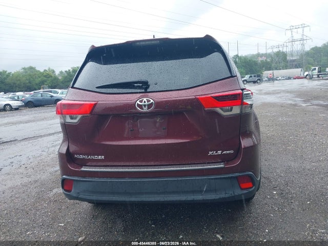 Toyota Highlander Xle 2017 5TDJZRFH5HS375581 Image 17