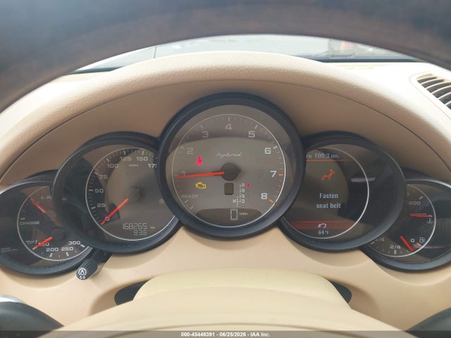 45446391 :رقم المزاد ، WP1AE2A27BLA91592 vin ، 2011 Porsche Cayenne Hybrid S مزاد بيع