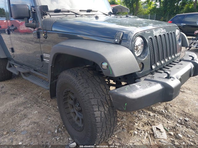 1C4BJWDG7HL721149 Jeep Wrangler Unlimited Sport 4x4