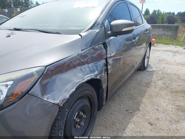 Ford Focus Titanium 2014 1FADP3J28EL117593 Image 6
