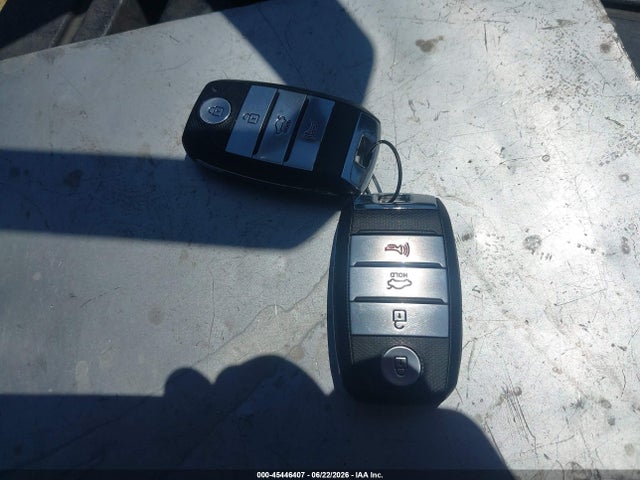 2017 Kia Optima Plug-in Hybrid Ex მანქანა იყიდება აუქციონზე, vin: KNAGV4LD1H5012966, აუქციონის ნომერი: 45446407
