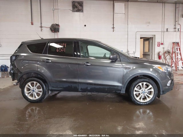 Продаж на аукціоні авто 2019 Ford Escape Se, vin: 1FMCU9GD8KUA00320, номер лоту: 45446501