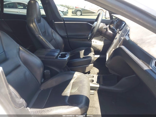 Tesla Model S 70d/85d/p85d 2015 5YJSA1H2XFF085196 Image 5