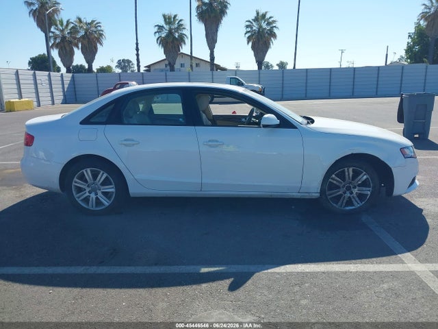 45446546 :رقم المزاد ، WAUAFAFLXBN047551 vin ، 2011 Audi A4 2.0t Premium مزاد بيع
