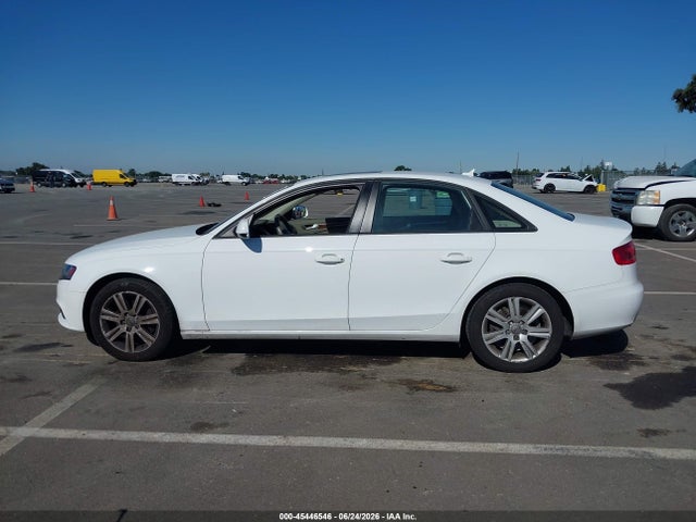 45446546 :رقم المزاد ، WAUAFAFLXBN047551 vin ، 2011 Audi A4 2.0t Premium مزاد بيع