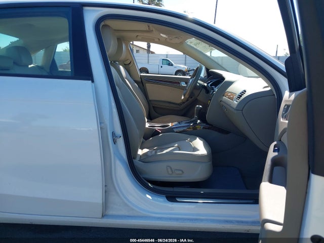 45446546 :رقم المزاد ، WAUAFAFLXBN047551 vin ، 2011 Audi A4 2.0t Premium مزاد بيع
