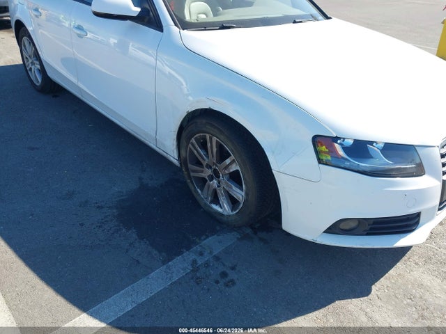 45446546 :رقم المزاد ، WAUAFAFLXBN047551 vin ، 2011 Audi A4 2.0t Premium مزاد بيع