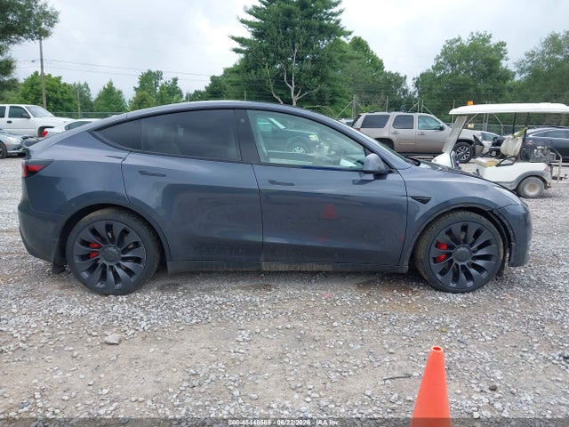 7SAYGDEF0NF381976 Tesla Model Y Performance Dual Motor All-wheel Drive