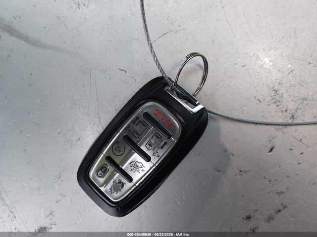 45446648 :رقم المزاد ، 2C4RC1BG3KR626018 vin ، 2019 Chrysler Pacifica Touring L مزاد بيع