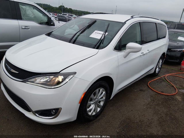 45446648 :رقم المزاد ، 2C4RC1BG3KR626018 vin ، 2019 Chrysler Pacifica Touring L مزاد بيع