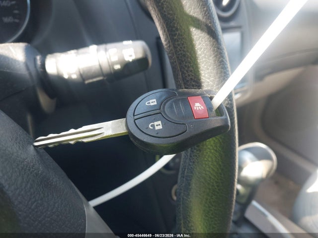 JN8AS5MT2EW603136 Nissan Rogue Select S