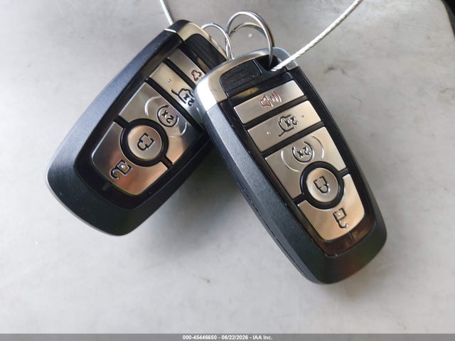 2FMPK3K95LBA43687 Ford Edge Titanium