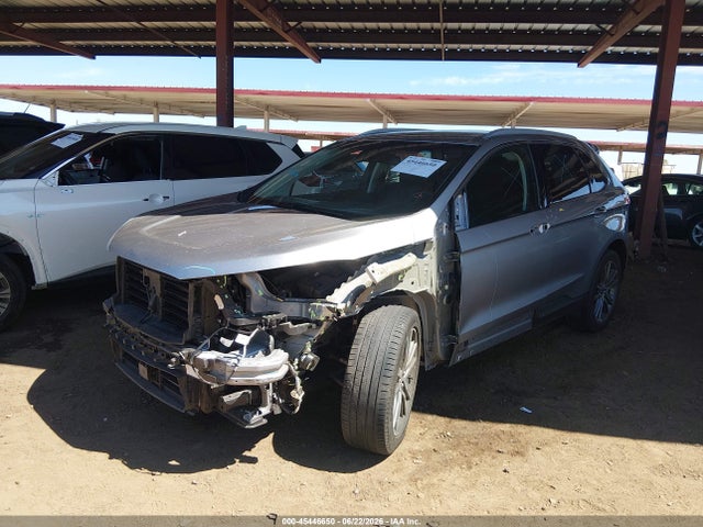 2FMPK3K95LBA43687 Ford Edge Titanium