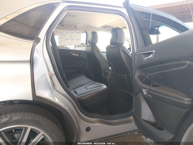 2FMPK3K95LBA43687 Ford Edge Titanium