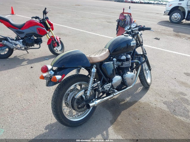 45446685 :رقم المزاد ، SMT920K1XET641414 vin ، 2014 Triumph Motorcycle Thruxton مزاد بيع
