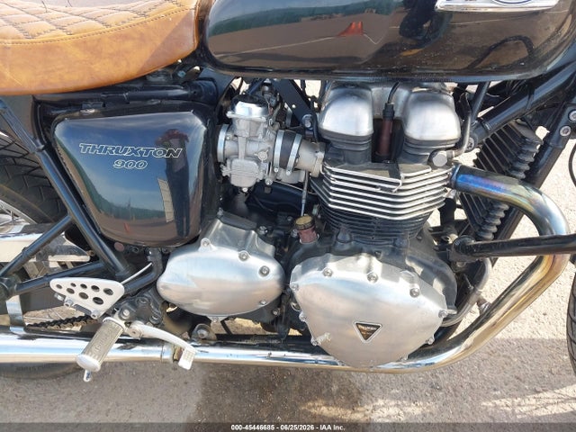 45446685 :رقم المزاد ، SMT920K1XET641414 vin ، 2014 Triumph Motorcycle Thruxton مزاد بيع