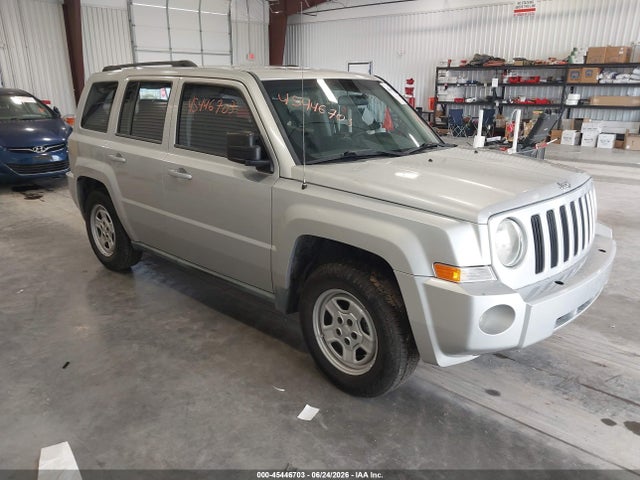 2010 Jeep Patriot Sport მანქანა იყიდება აუქციონზე, vin: 1J4NF2GB8AD530700, აუქციონის ნომერი: 45446703