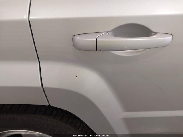 2010 Jeep Patriot Sport მანქანა იყიდება აუქციონზე, vin: 1J4NF2GB8AD530700, აუქციონის ნომერი: 45446703