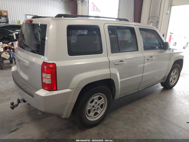 2010 Jeep Patriot Sport მანქანა იყიდება აუქციონზე, vin: 1J4NF2GB8AD530700, აუქციონის ნომერი: 45446703