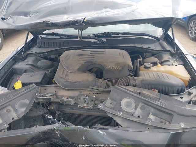 45446708 :رقم المزاد ، 2C3CCAAG9GH141911 vin ، 2016 Chrysler 300 Limited مزاد بيع