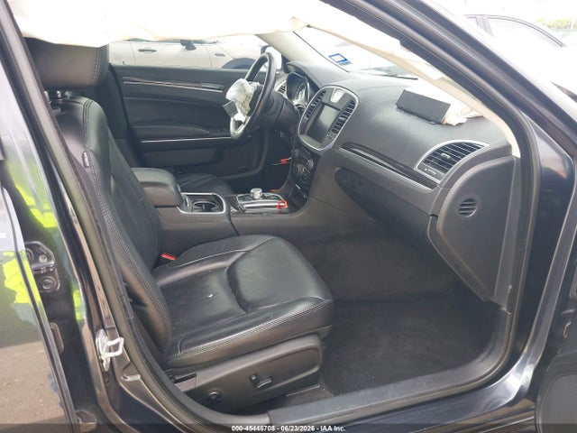 45446708 :رقم المزاد ، 2C3CCAAG9GH141911 vin ، 2016 Chrysler 300 Limited مزاد بيع