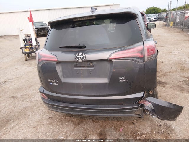 45446745 :رقم المزاد ، JTMBFREV7JJ209148 vin ، 2018 Toyota Rav4 Le مزاد بيع