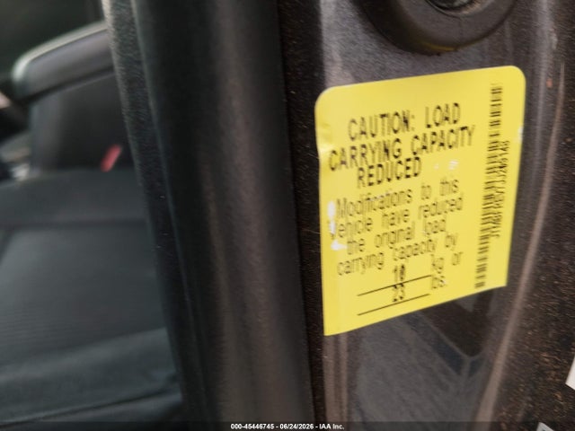 45446745 :رقم المزاد ، JTMBFREV7JJ209148 vin ، 2018 Toyota Rav4 Le مزاد بيع