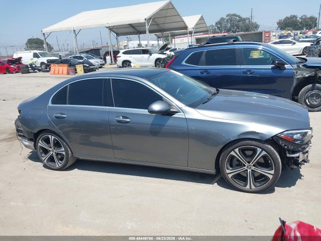 W1KAF4GBXNR009668 Mercedes-Benz C 300 Sedan