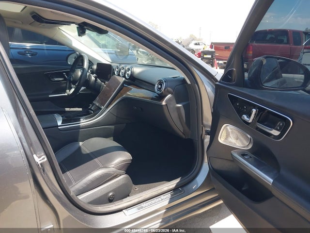 W1KAF4GBXNR009668 Mercedes-Benz C 300 Sedan