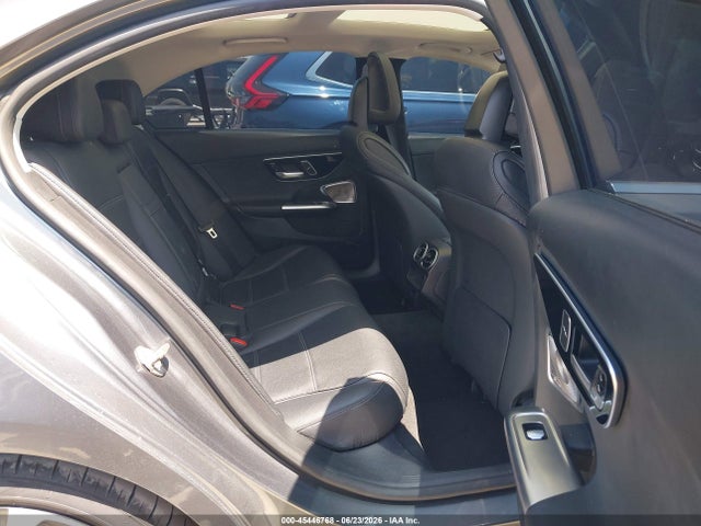 W1KAF4GBXNR009668 Mercedes-Benz C 300 Sedan