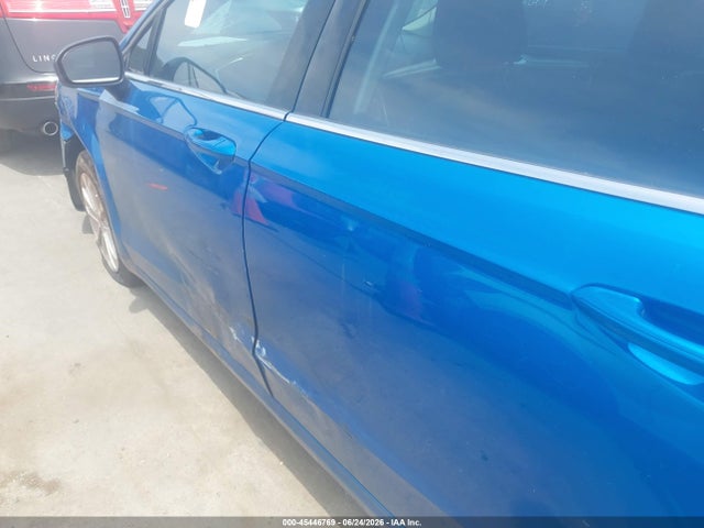 45446769 :رقم المزاد ، 3FA6P0HD3LR256284 vin ، 2020 Ford Fusion Se مزاد بيع