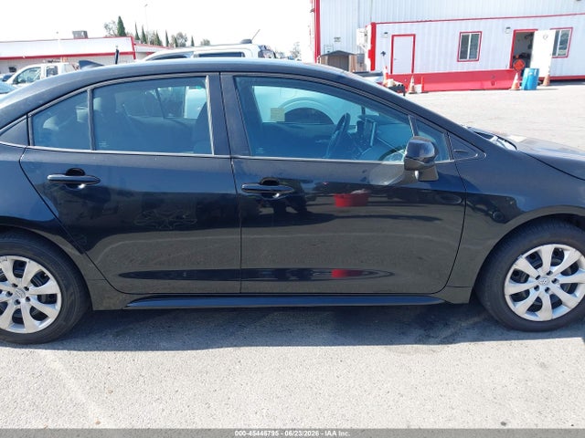 Toyota COROLLA LE 2020 5YFEPRAE8LP103788 Image 13