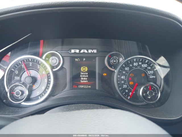45446840 :رقم المزاد ، 1C6RREFG5LN406580 vin ، 2020 Ram 1500 Lone Star  4x2 5'7 Box مزاد بيع